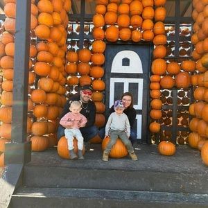 Meet your Posher, Sebastien